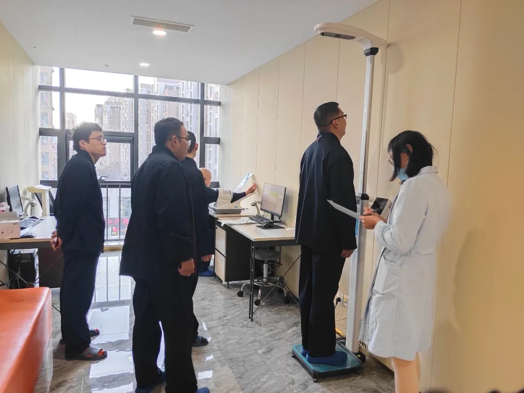 1738980303746671271968366592.jpg 图片