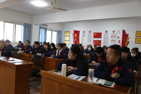 优化运营模式 拓宽增收渠道 | 济南泺安物业公司召开2025年度经营计划工作会议