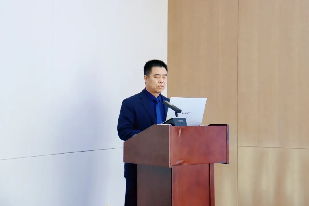 1738982178746679135243984896.jpg 图片