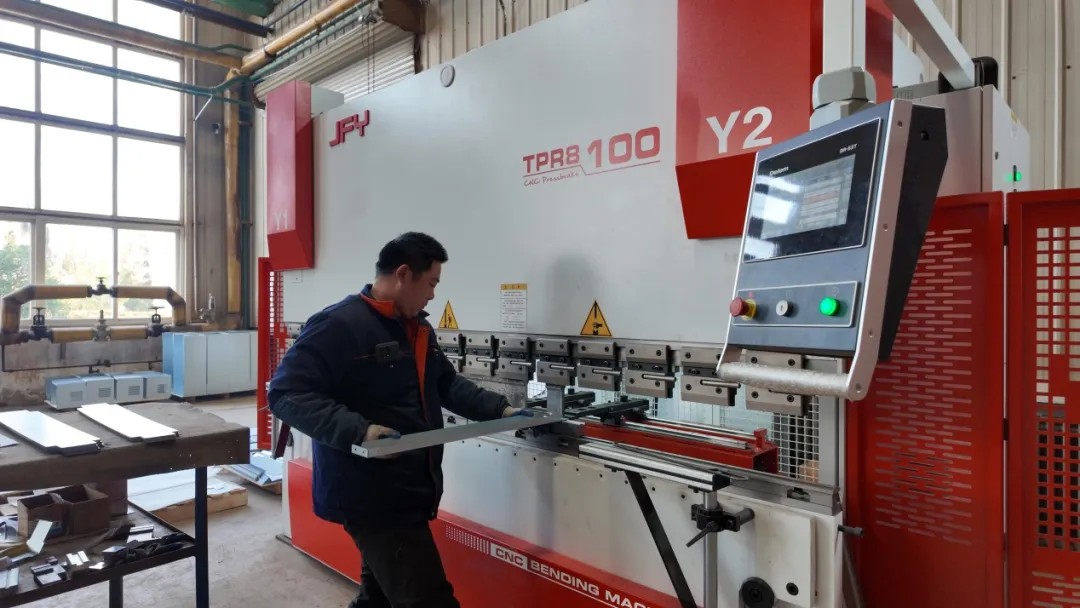 1738984317746688107925618688.png 图片