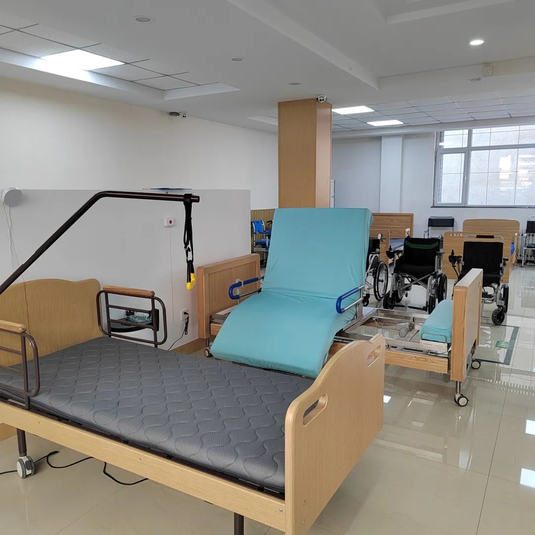 1738985184746691742902386688.jpg 1738985184746691742902386688.jpg