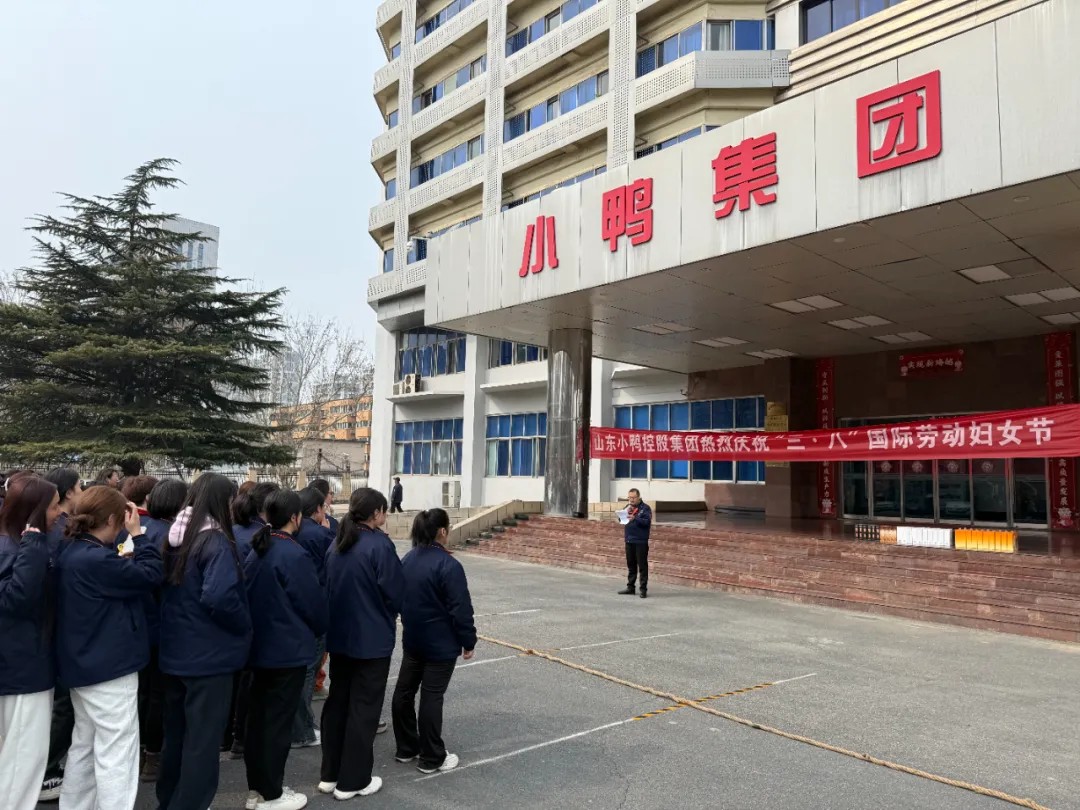 1741576669757561218954915840.jpg 1741576669757561218954915840.jpg