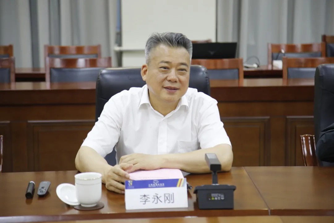 1753750382808621474558627840.jpg 图片