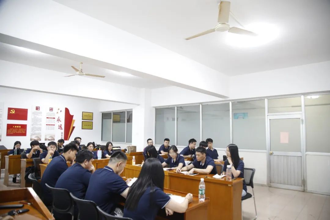 1754283973810859516136689666.jpg 图片