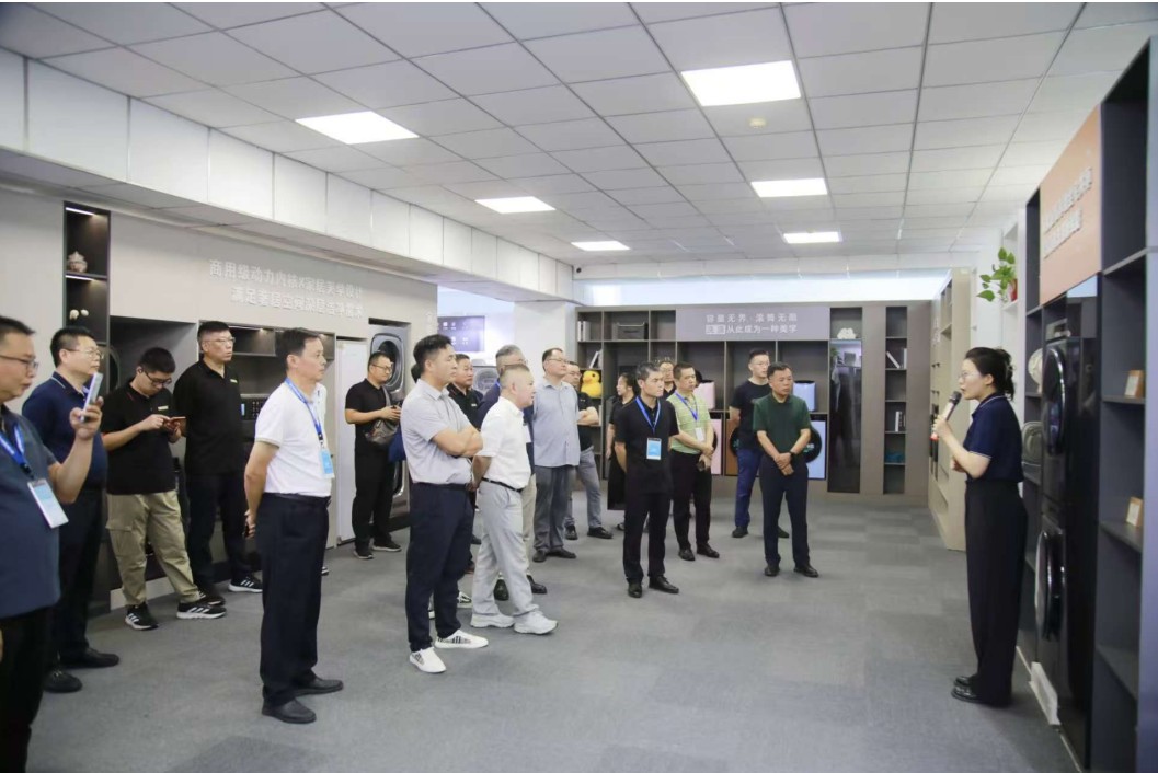 1755395307815520788786712576.png 图片