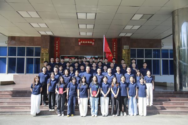 立足新起点 蓄力启新程——小鸭控股集团2025年新员工入职培训圆满结束