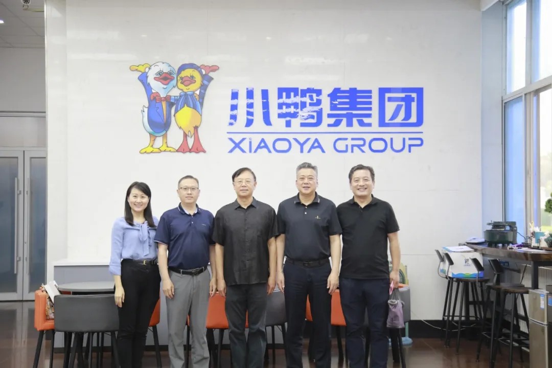 1757926122826135795094482944.jpg 图片