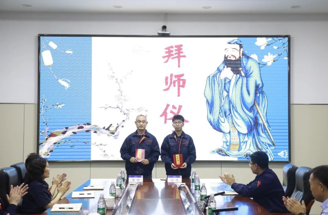 1759994763834812303698911232.jpg 1759994763834812303698911232.jpg