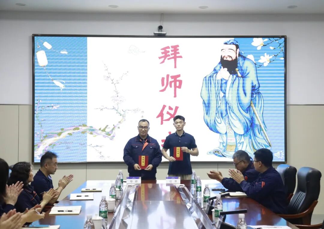 1759994763834812303724056578.jpg 图片