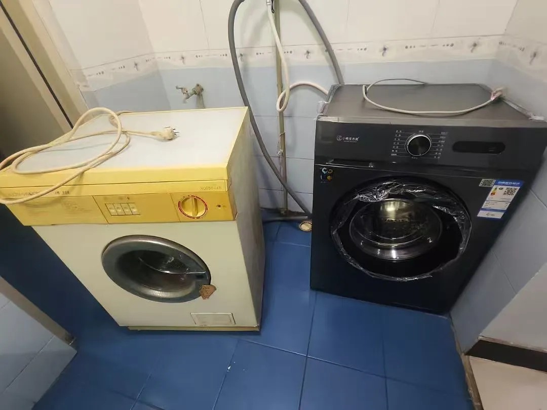 1760418699836590421019299840.jpg 1760418699836590421019299840.jpg