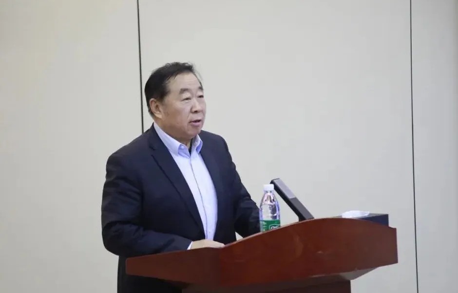 1761182994839796108759298048.jpg 图片