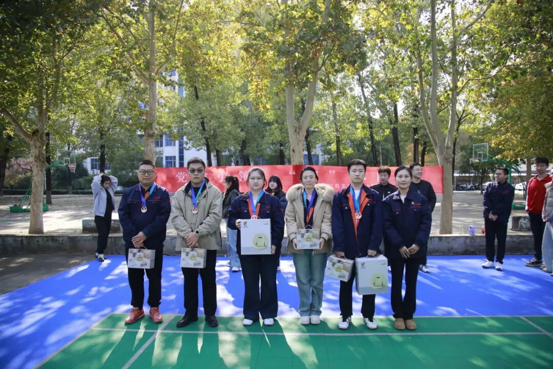 1762303919844497608245039104.jpg 1762303919844497608245039104.jpg