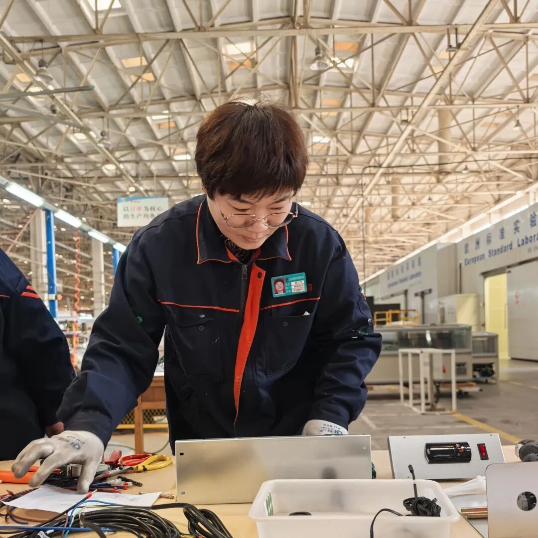 1765155783856459190907035648.jpg 图片