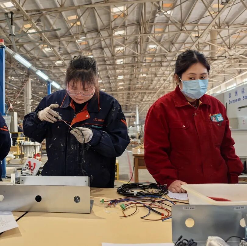 1765155783856459191510994944.jpg 图片