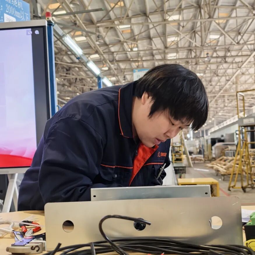 1765155783856459191657795584.jpg 图片