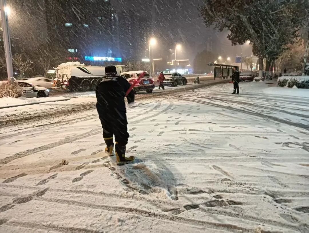 1765847883859362067438829570.jpg 图片