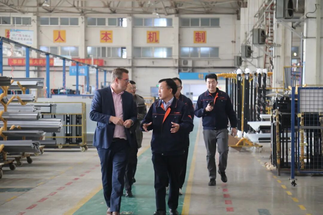 1771486756883013217839529984.jpg 1771486756883013217839529984.jpg