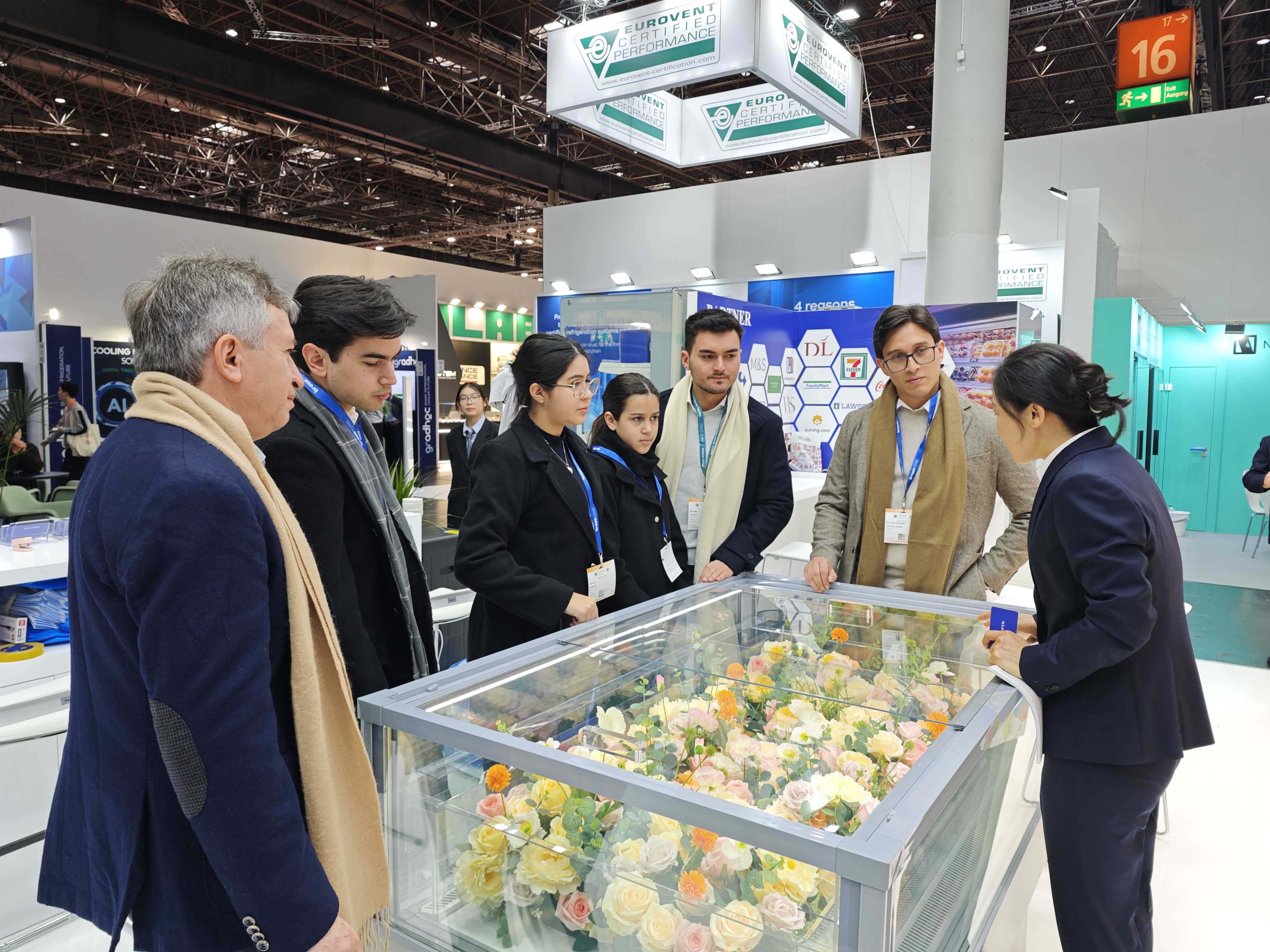 闪耀世界舞台！小鸭冷链公司亮相德国杜塞尔多夫零售展（EuroShop）