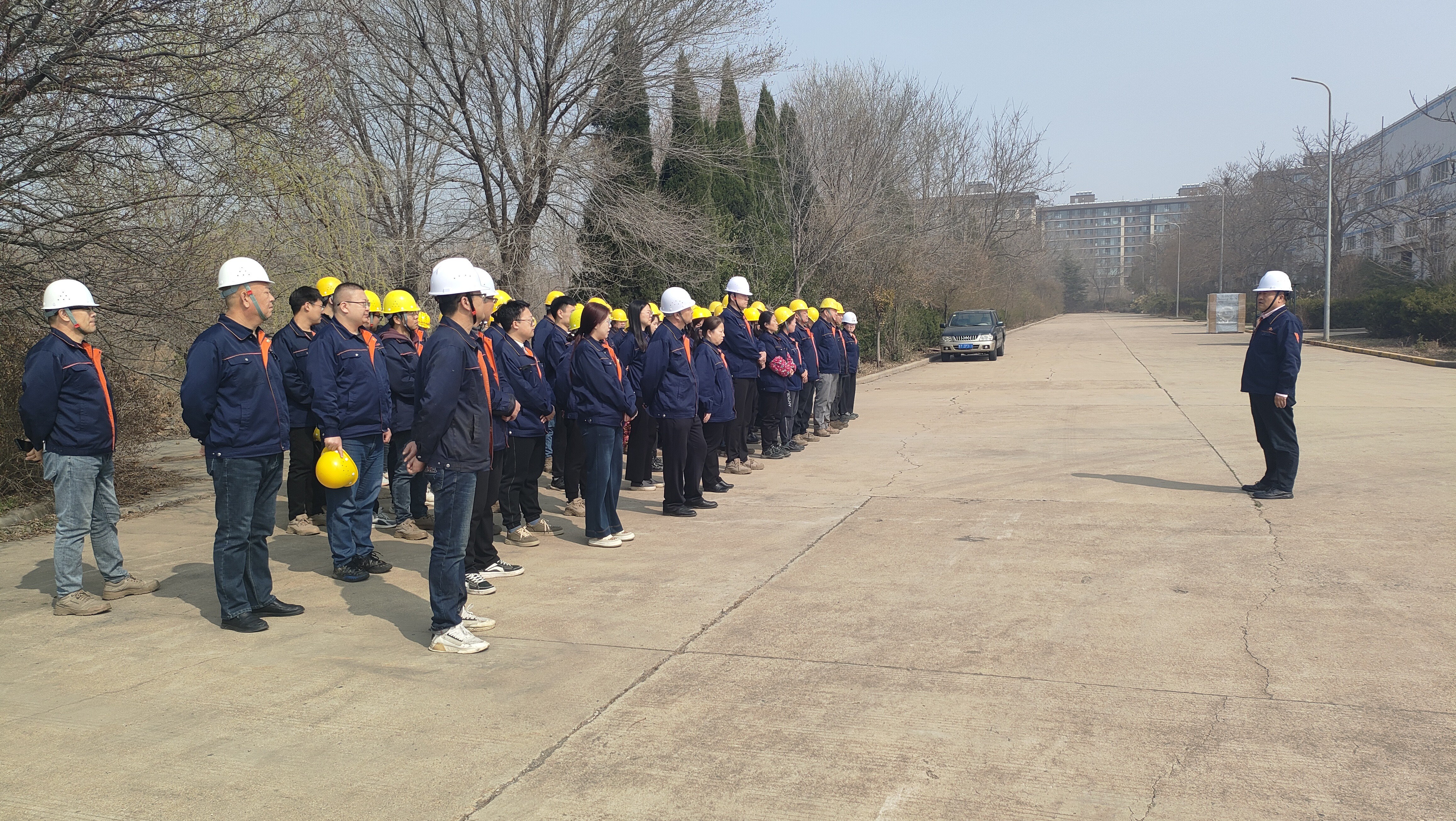 防患于未“燃”！小鸭洗涤设备公司开展春季消防疏散演练