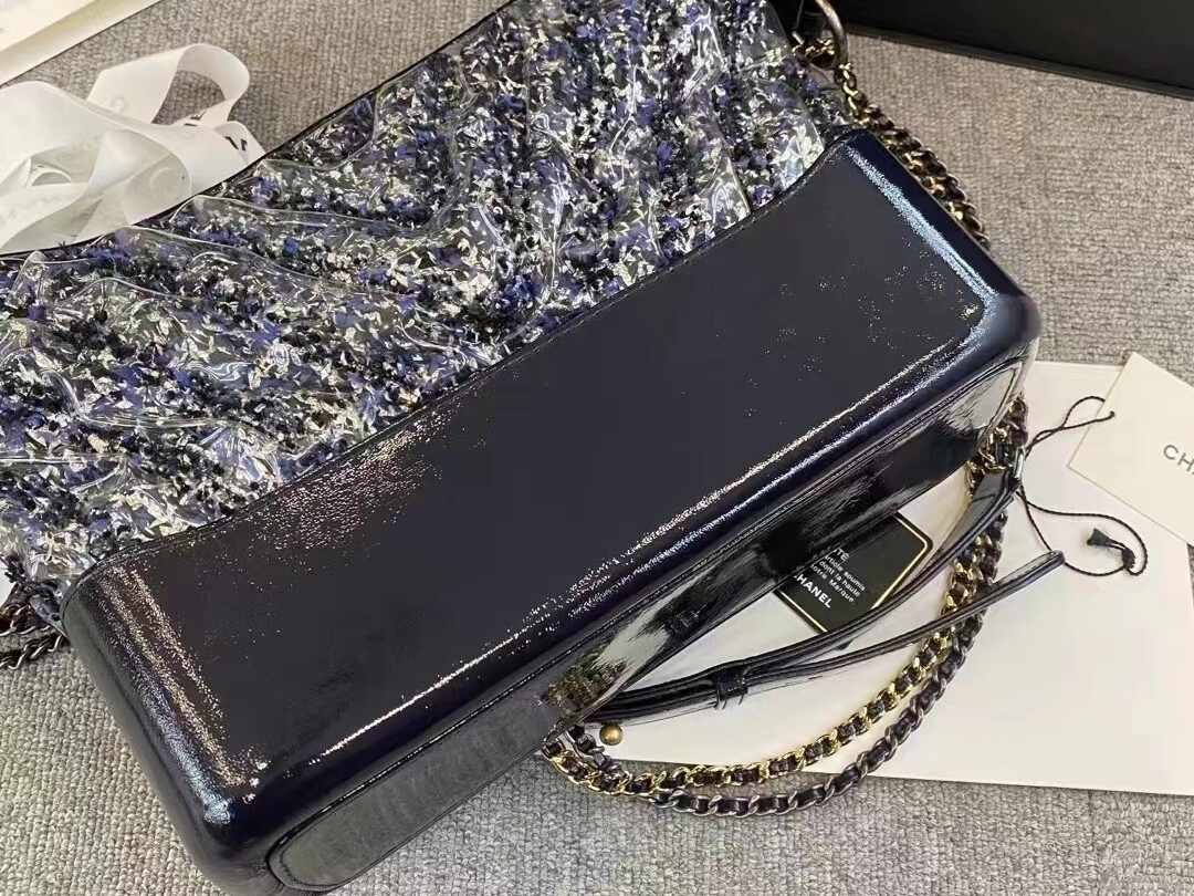 Chanel香奈儿流浪中号包包