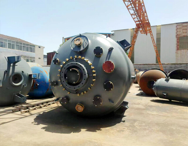 F16000L搪瓷反应罐