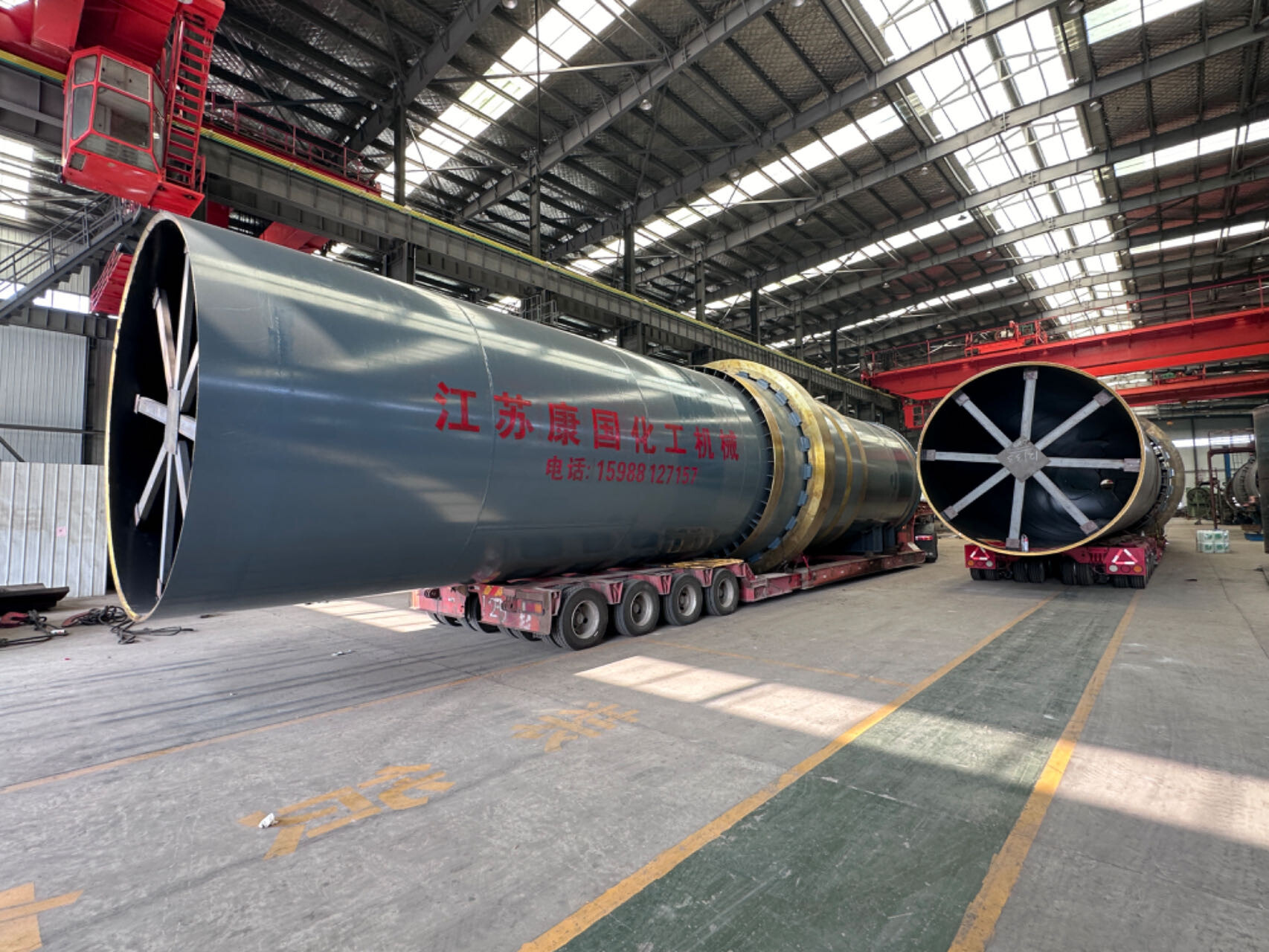 2024年6月，由我公司承揽的江西理文二期反应窑筒体准备运输至现场。