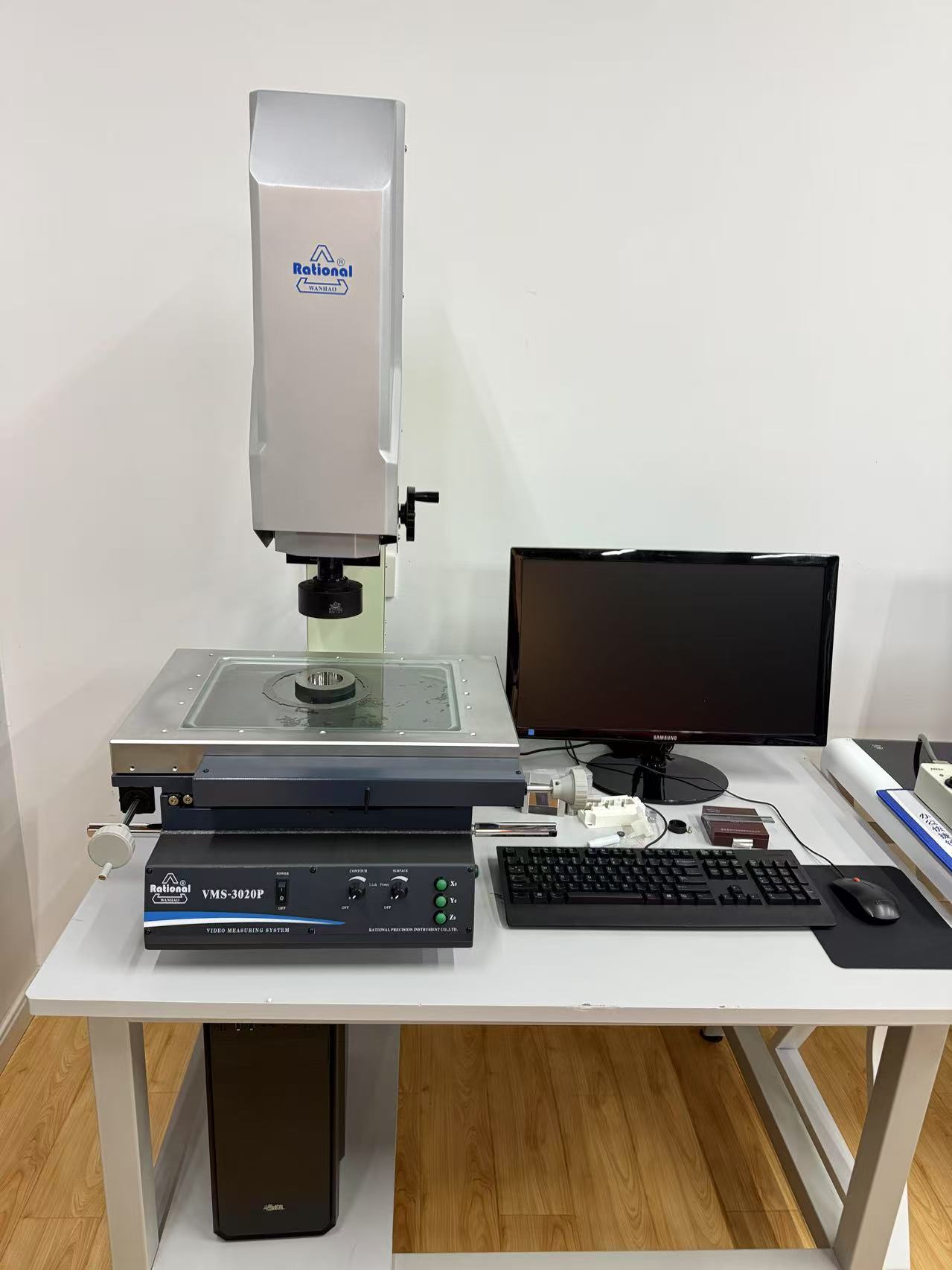 2.5次元影像测量仪VMS-3020 2.5次元影像测量仪VMS-3020