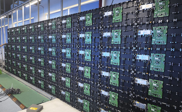 1723806350683027101382090752