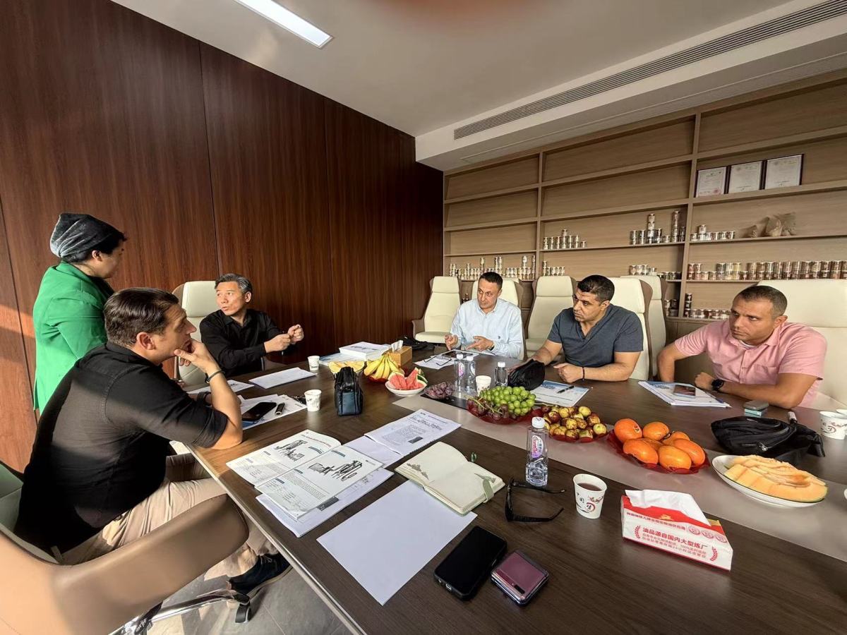 会议室谈话 会议室谈话