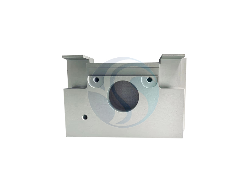 阳极氧化是通过哪种方法实现产品保养的呢？