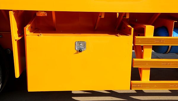 flatbed trailer (5)@1x