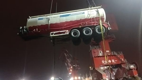 Cement Bulker Trailer (3)