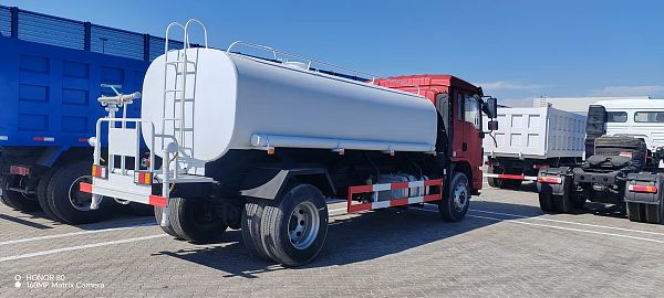 Water Truck (4)@1x (1)