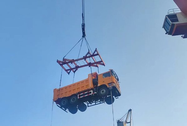 Shacman Dump Truck (4)@1x