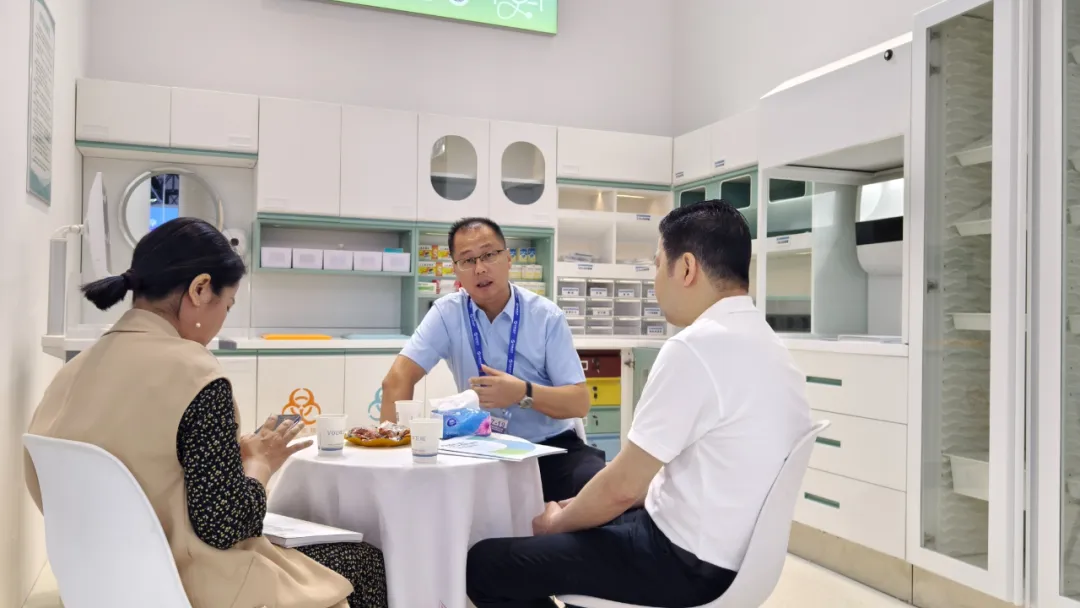 医院家具厂家参展医院建设展-医疗器械展-医用家具展的重要性