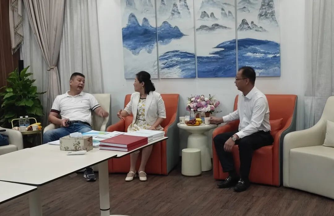 医用家具品牌厂家 广州花都医院家具生产基地.jpg 医用家具品牌厂家 广州花都医院家具生产基地.jpg