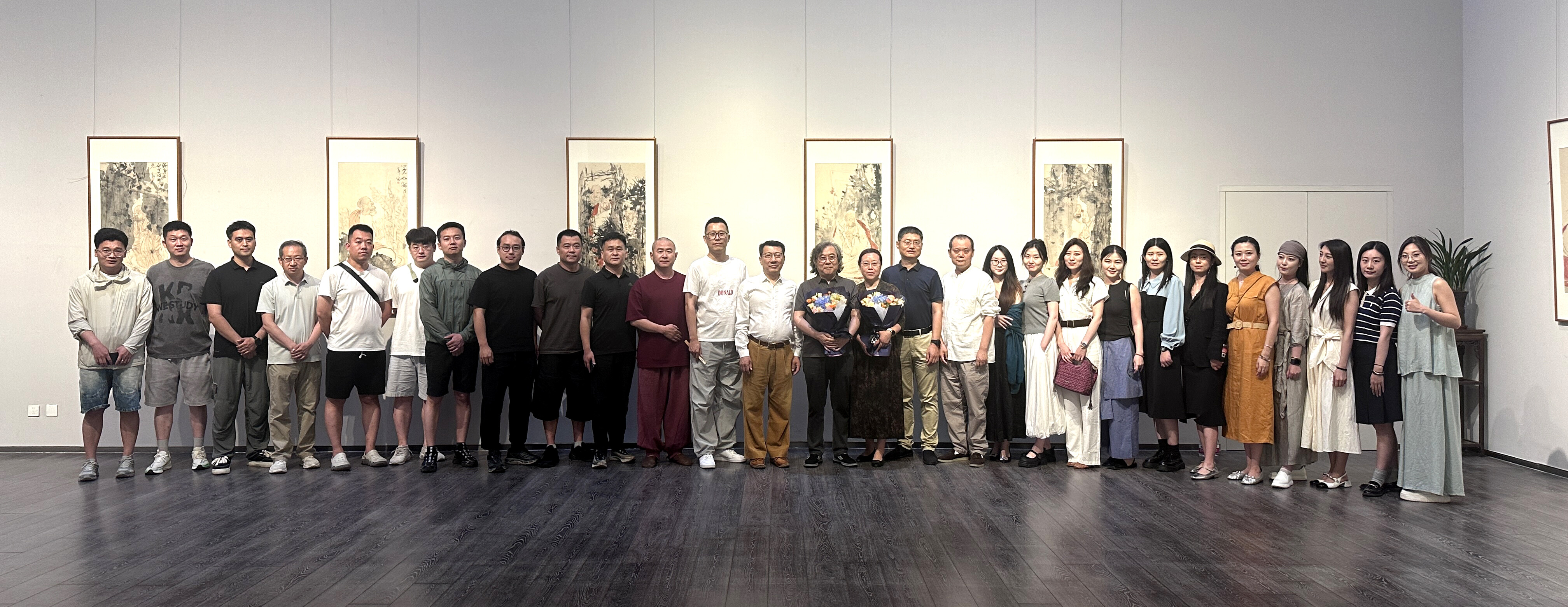 “合璧——刘明波蒋乐志作品展”在山东出版美术馆成功举办