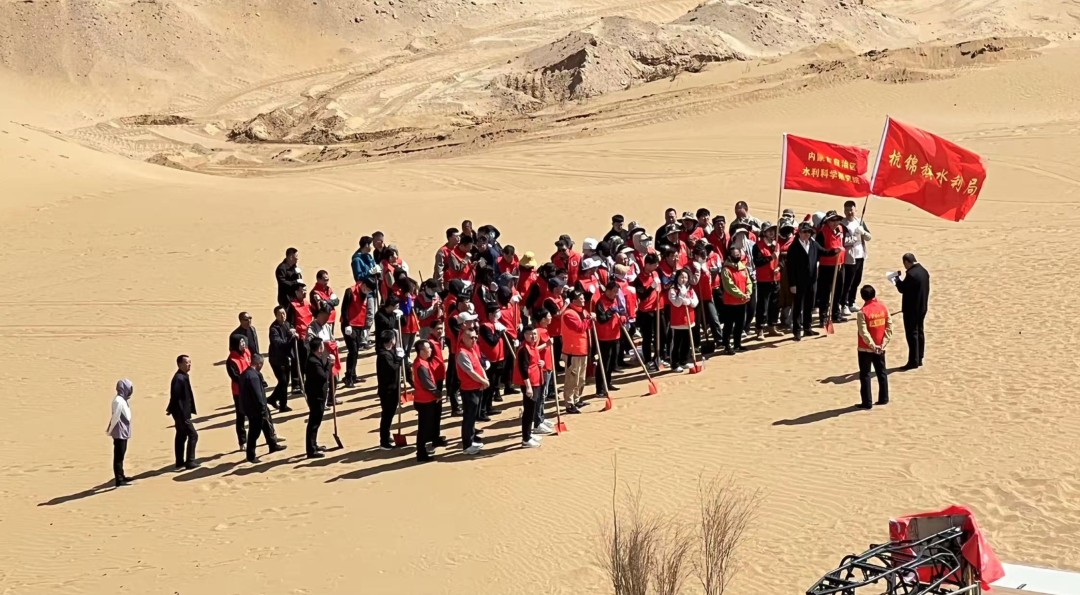 1745165878772615451572961280.png 1745165878772615451572961280.png