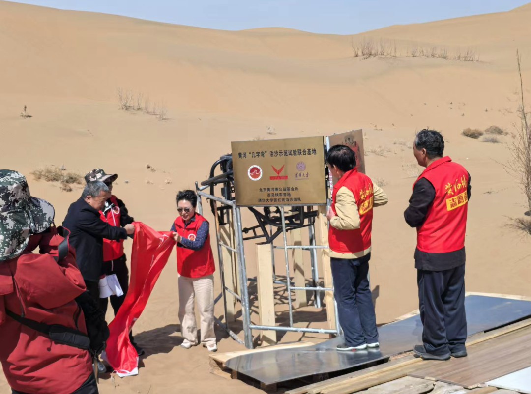 1745165878772615451652640768.png 1745165878772615451652640768.png