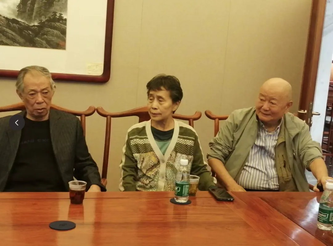 1760075554835151167466573824.png 图片