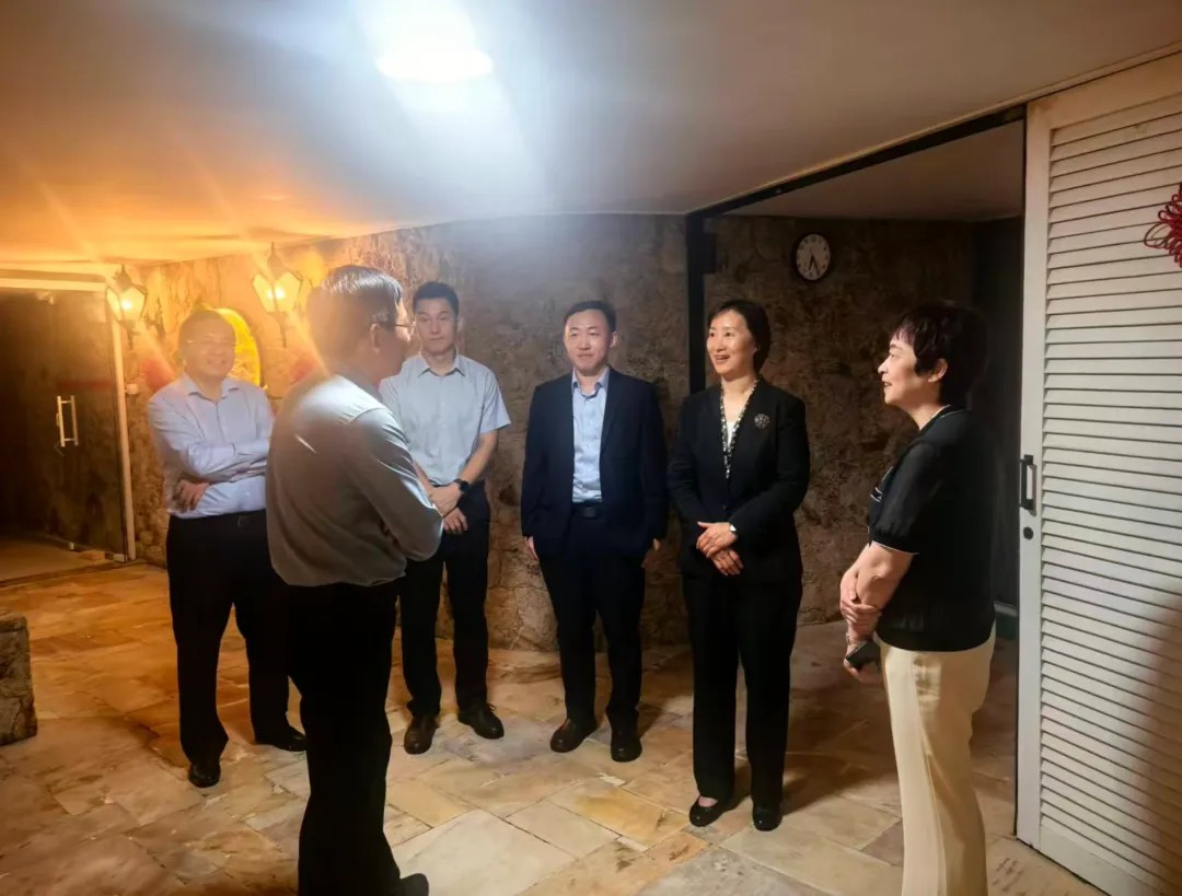 1763618432850011074565419008.png 图片