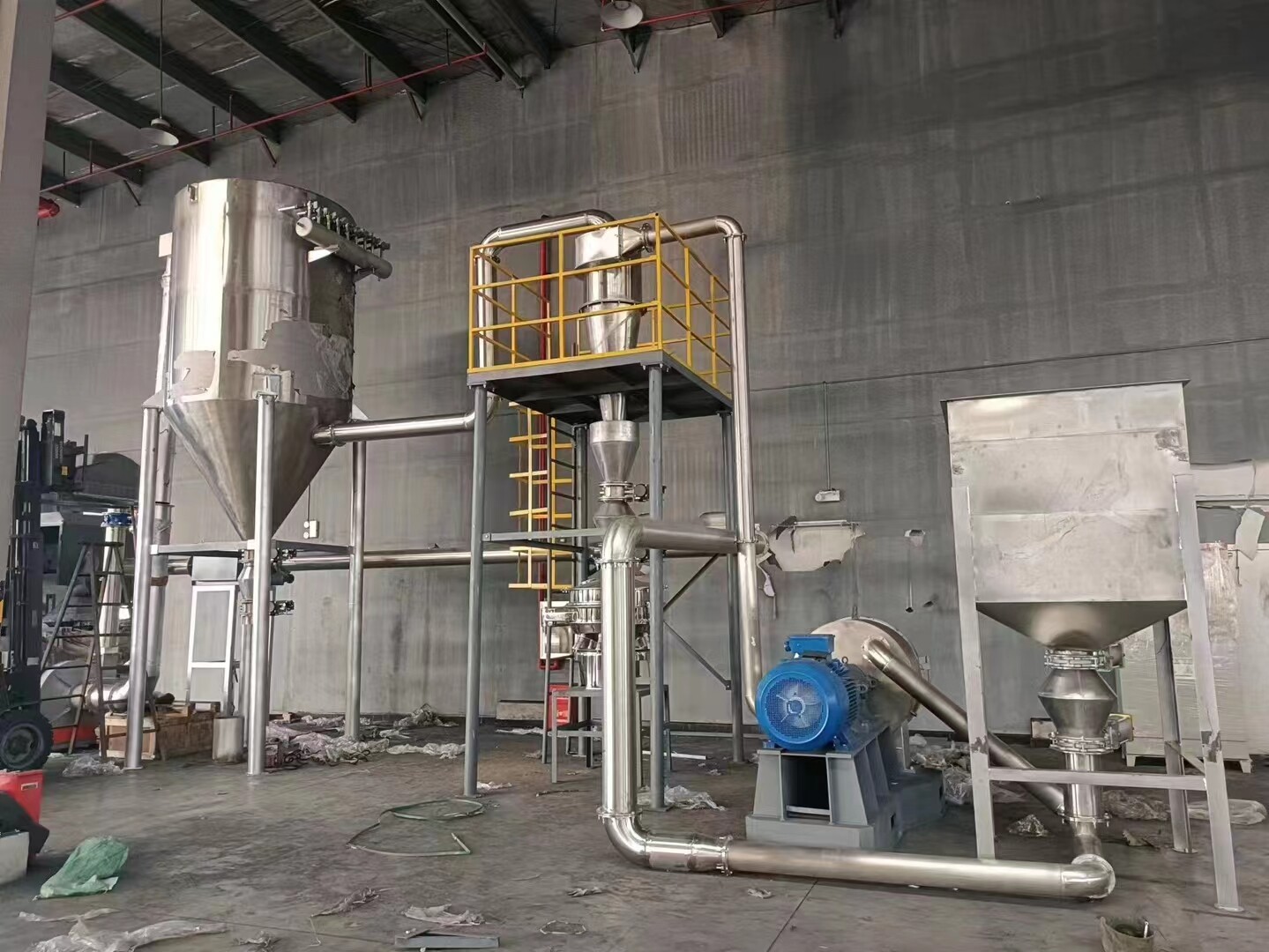 1000型超微粉碎机