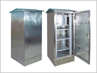 Visible rainproof cabinet