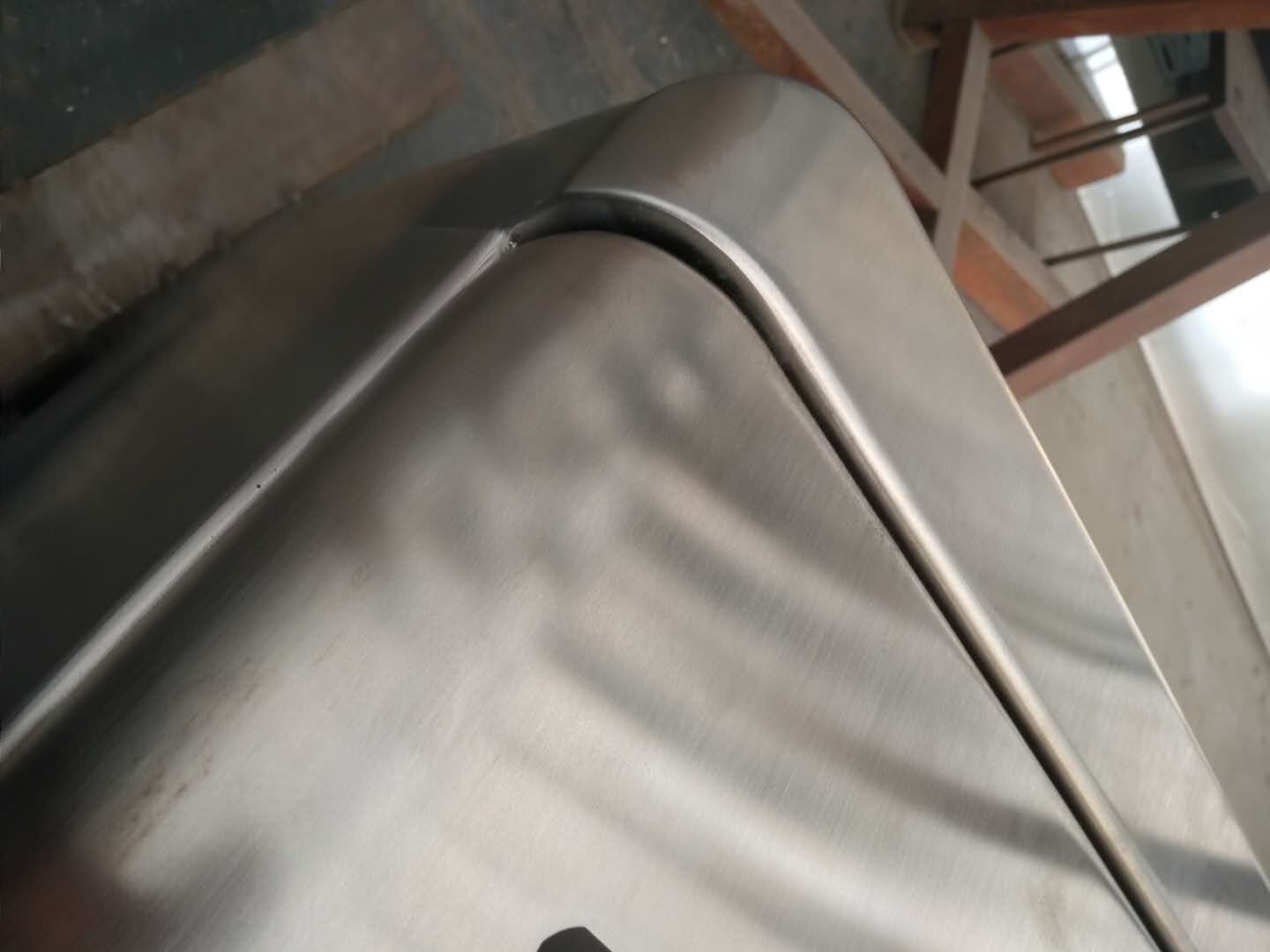 Stainless steel surface treatment