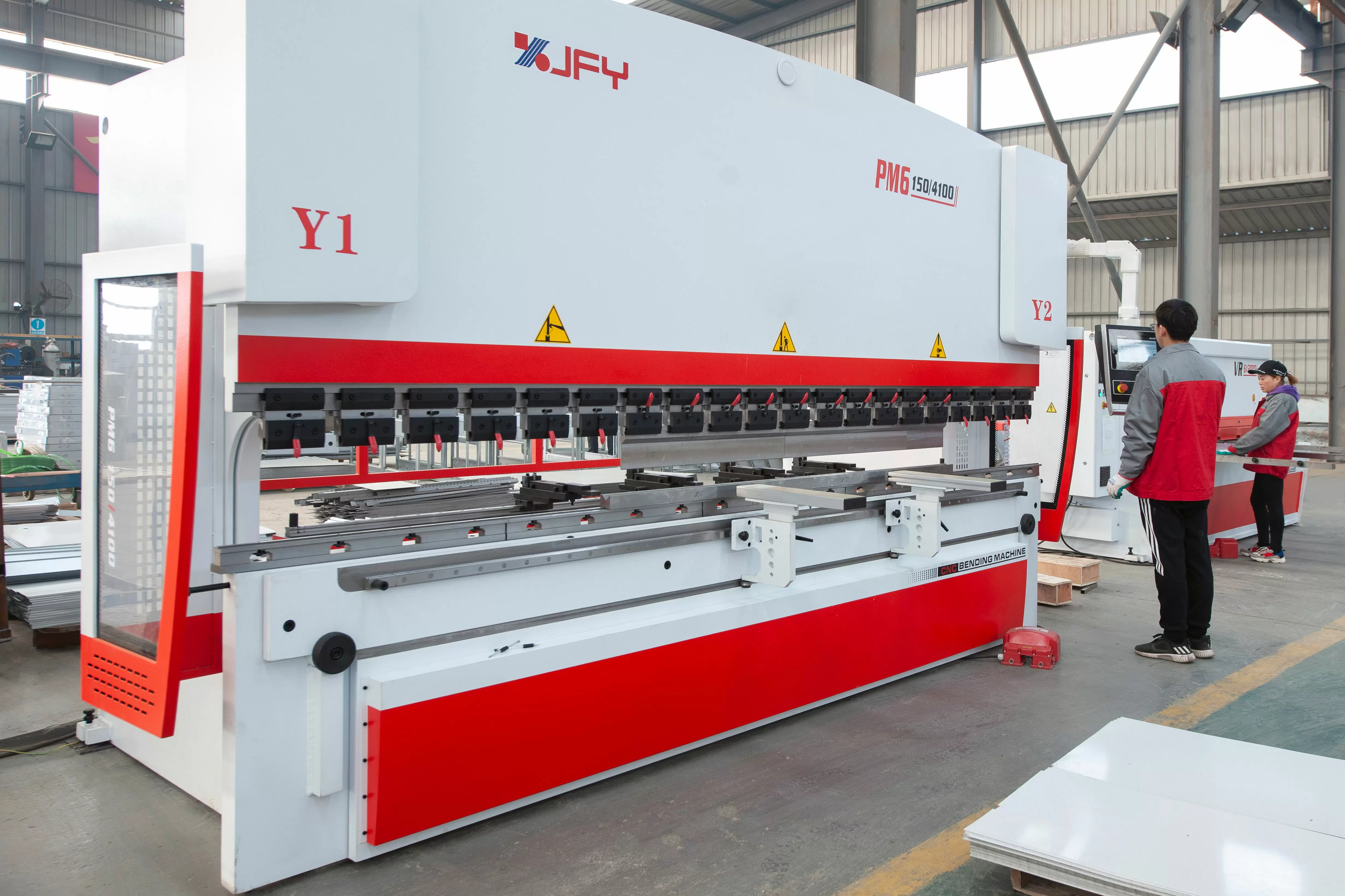 CNC bending machine