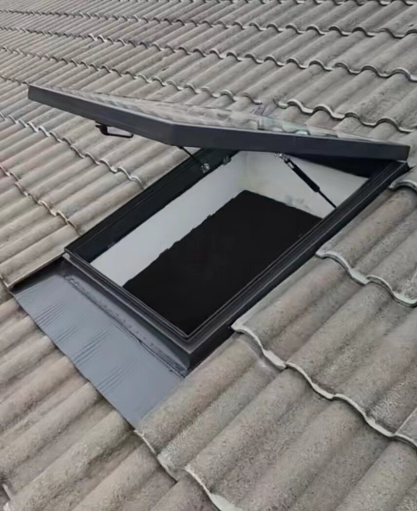 PST-L1铝合金天窗