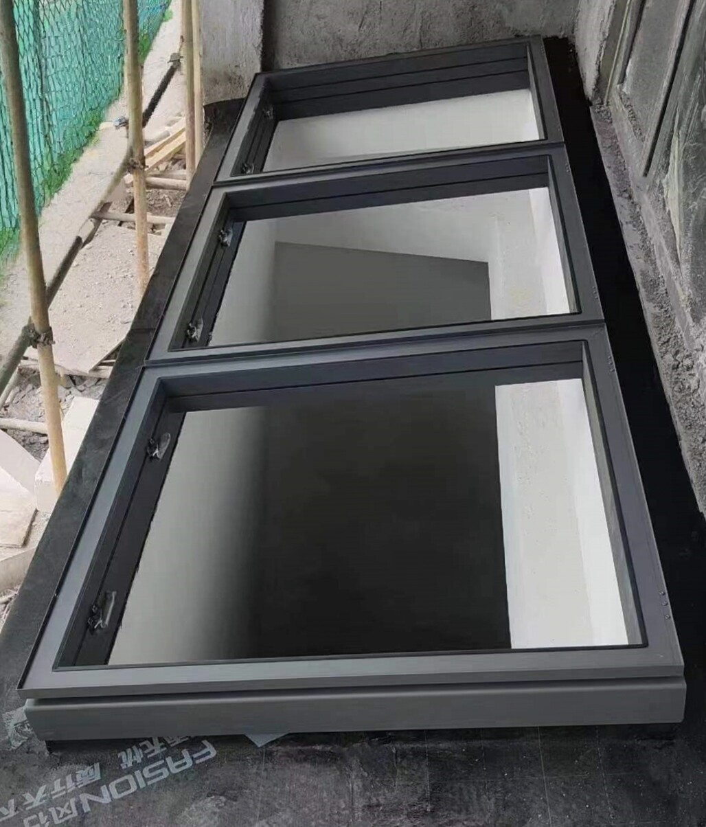 PST-L2G铝合金天窗