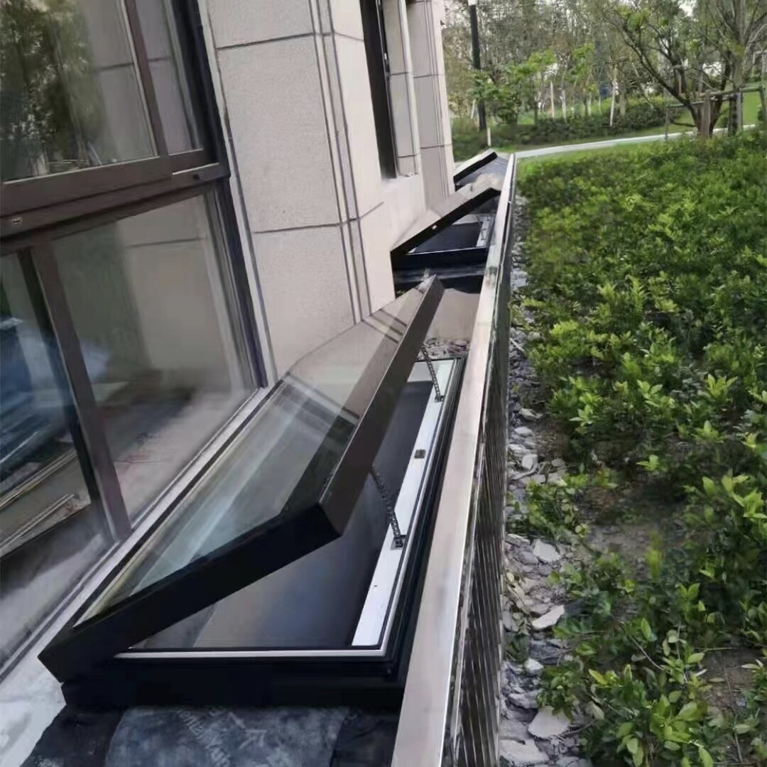 PST-F8(天幕歐A款）玻纖復合窗