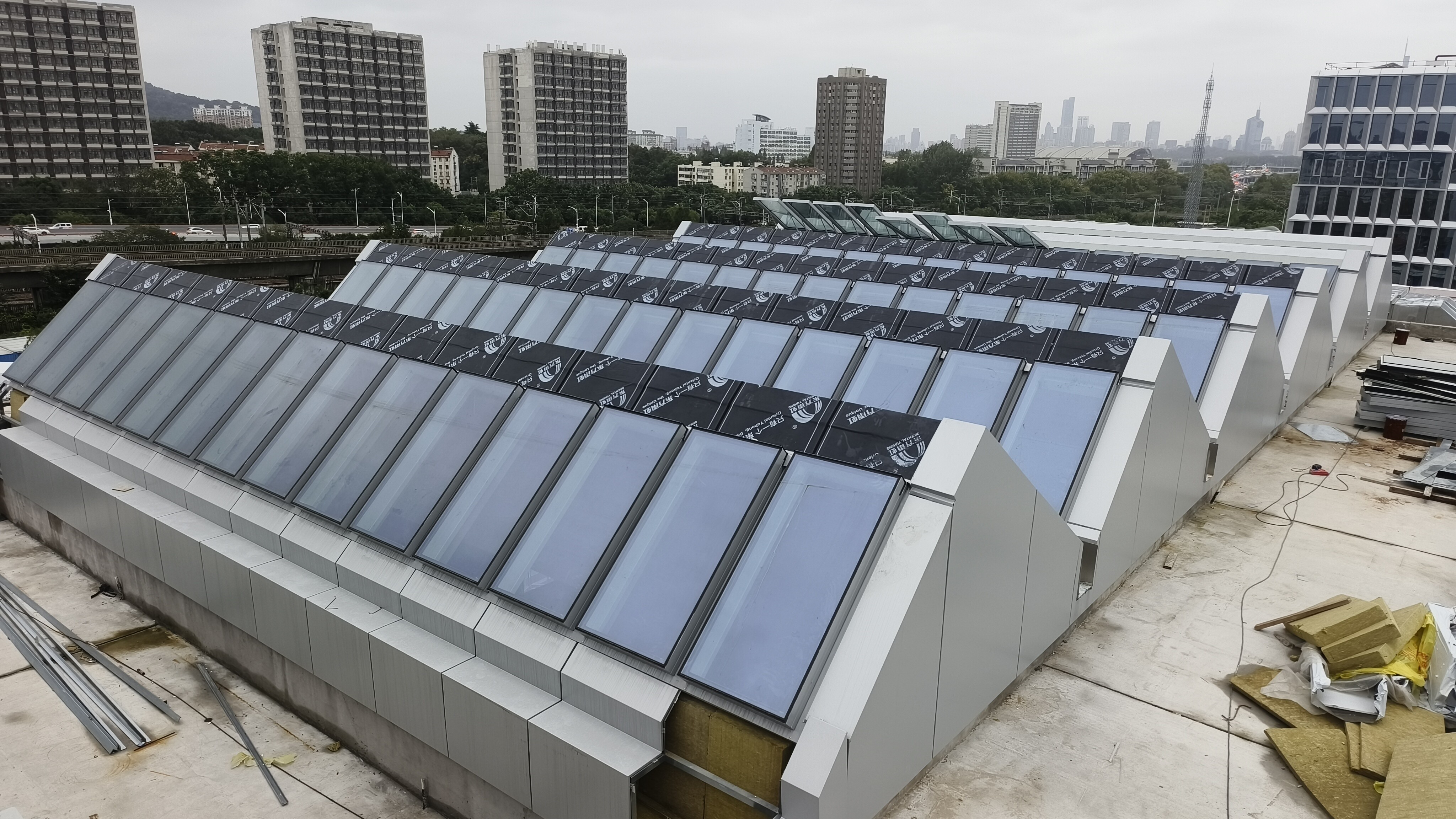 PST-F8(天幕歐A款）玻纖復合窗