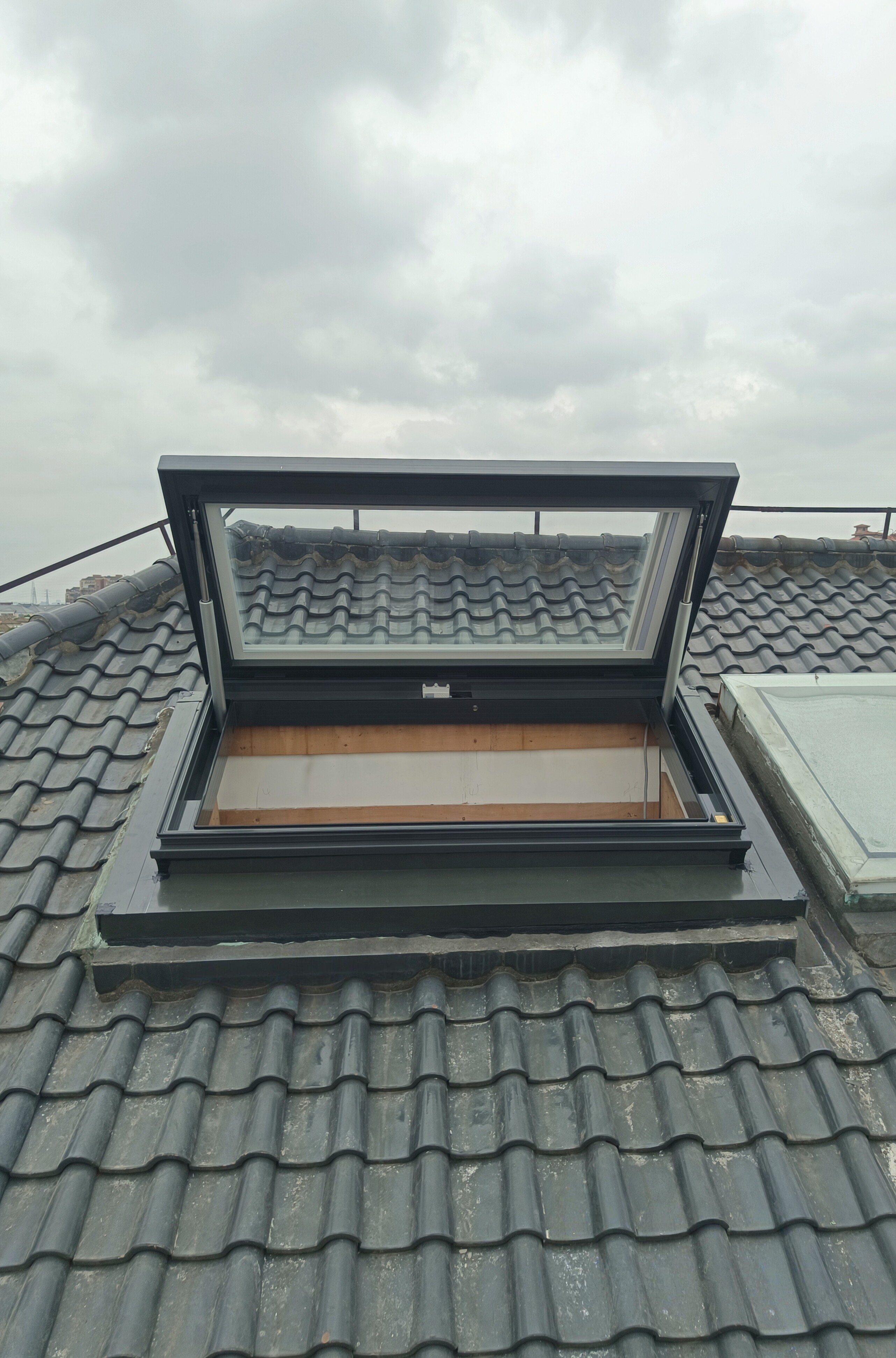 PST-D10断桥铝天窗